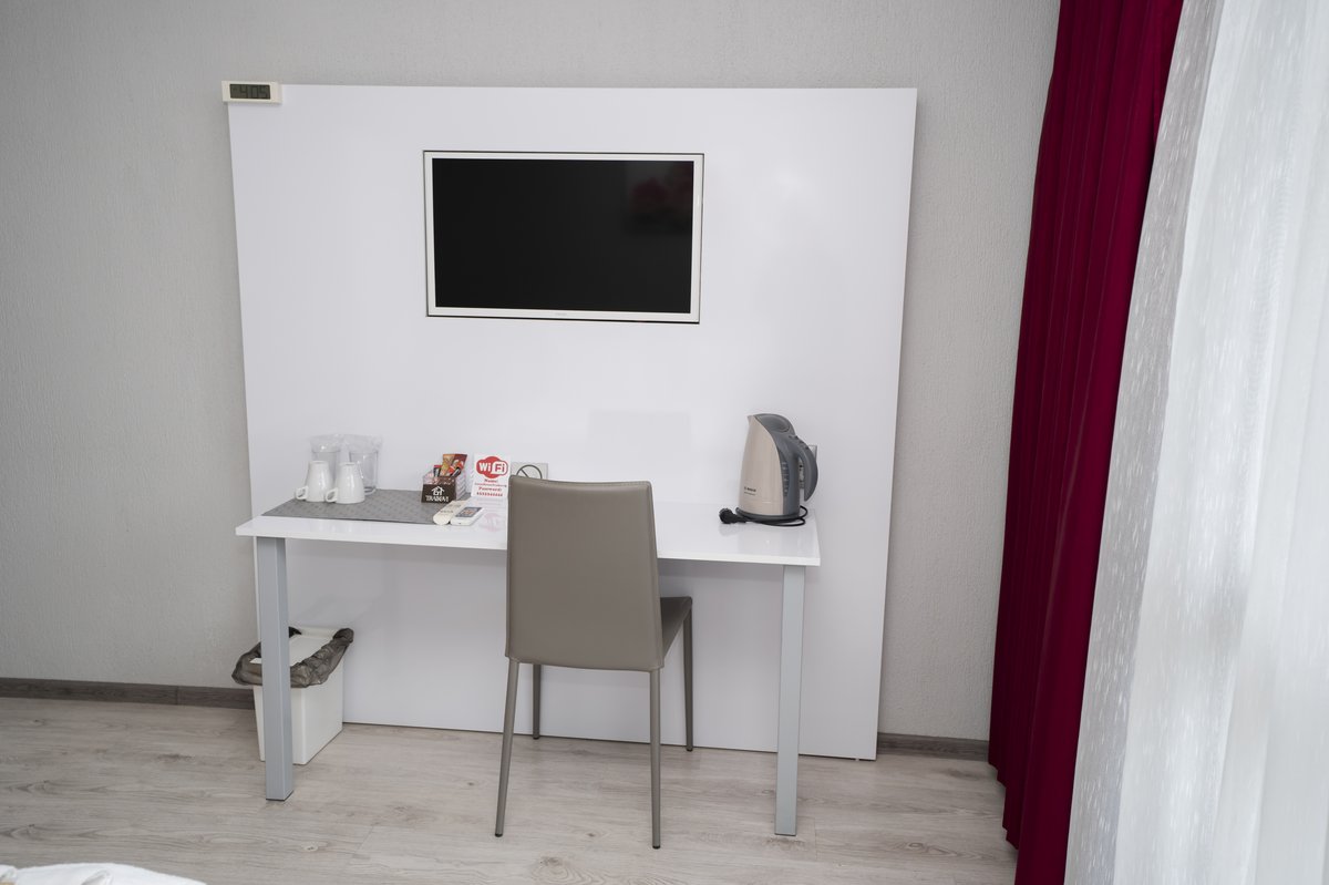 White deluxe balcony 3